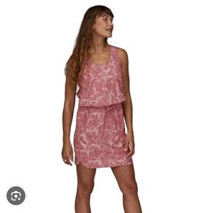 Patagonia Fleetwith Dress Pink Floral XS